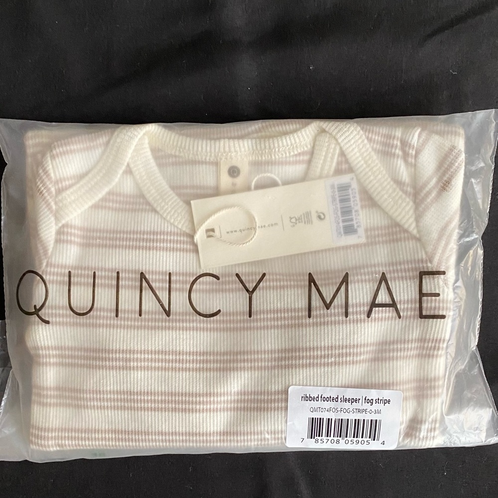 🆕 *FINAL* Quincy Mae, 0-3M or 3-6M, Ribbed Footed Sleeper, Fog Stripe, Organic - Picture 3 of 8